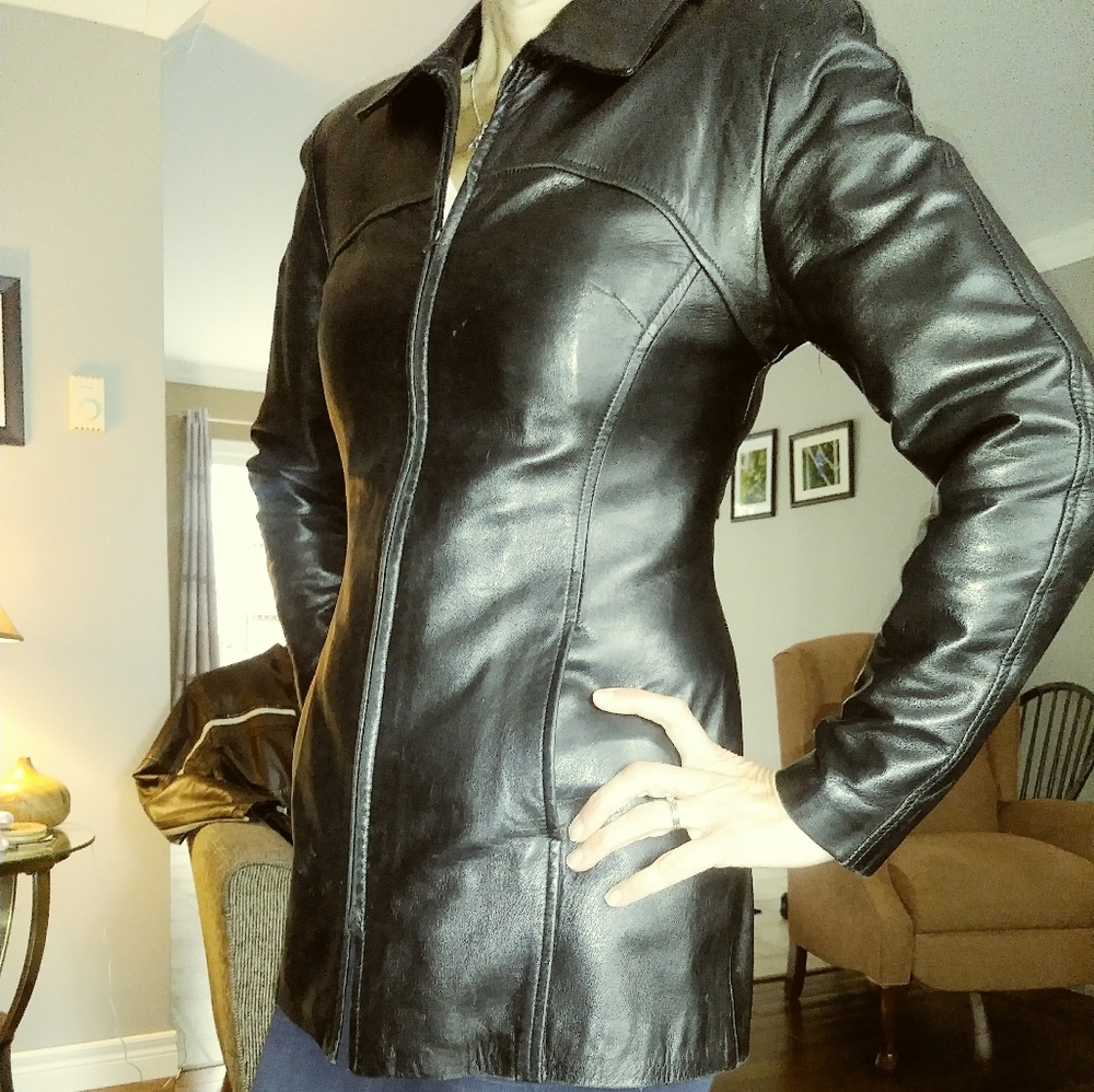 Vintage Danier Fitted Ladies Leather Coat S